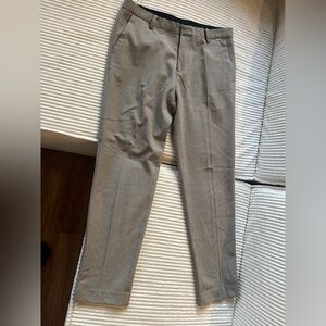 Men's Stylish Tan Checkered Chinos